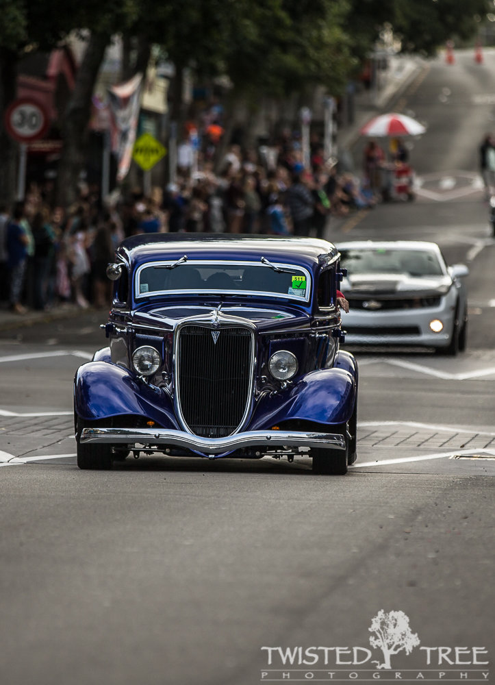 Americarna-parade-2_zpsf85428bf_e4f0d34641602d457b802695b190612e74201eb6.jpg