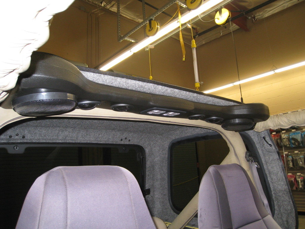 AmplifiedSpeakerBox_d89407ca94fc74ebe3313a494a96c92331691653.jpg