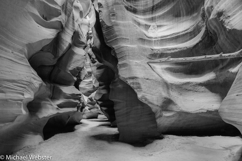 Antelop Canyon BW.jpg