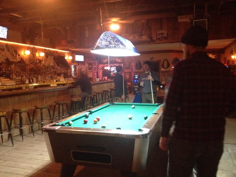 Aoutlawbar_a01b2eb3b68d548a7747412819558faa992ebb19.jpg