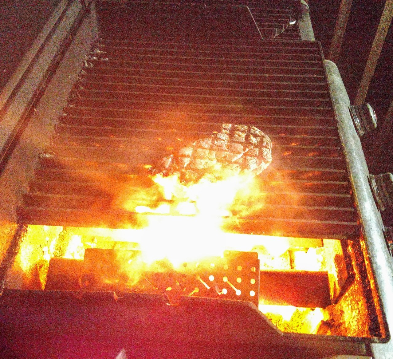 apple wood smoke.jpg