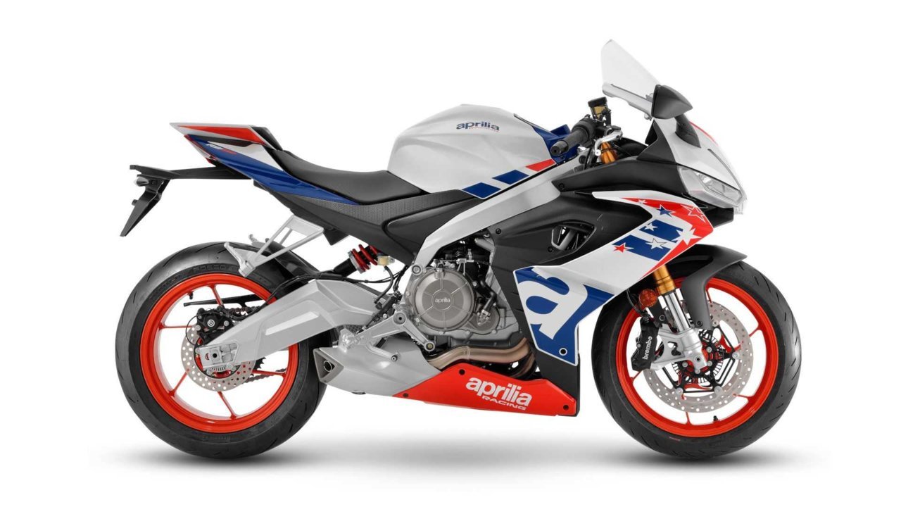 aprilia-rs-660-limited-edition---stars-and-stripes---right-side.jpg