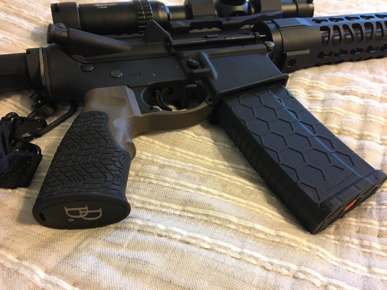 AR 2-5.jpg