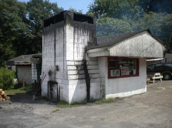 archibald-woodrow-s-barbeque.jpg
