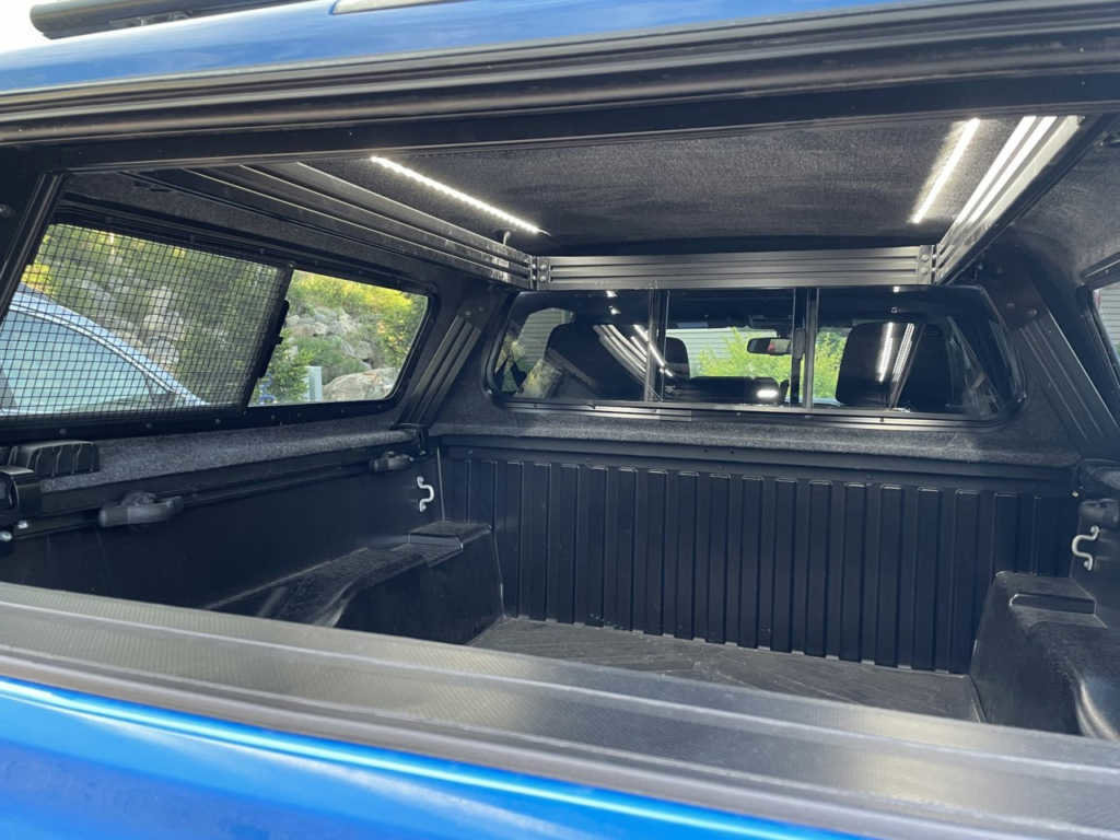 are truck cap 2.jpg