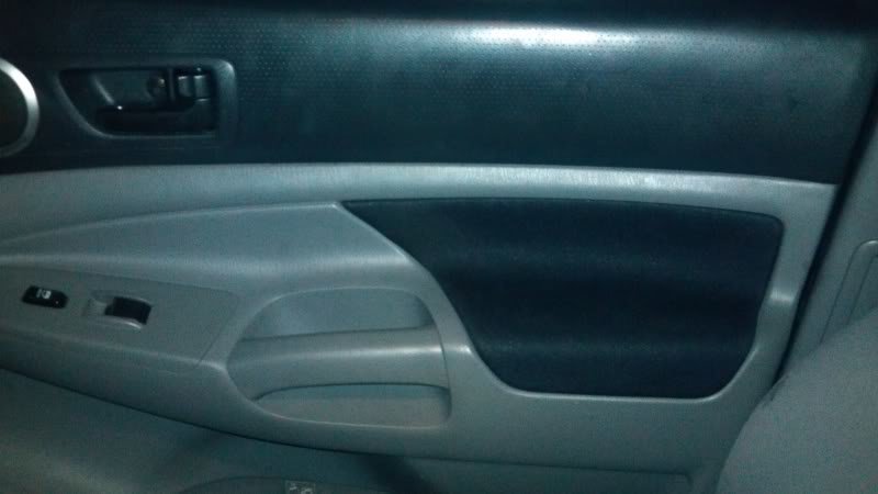 armrest_48eab41afc794f05ca8c71fc99fef31790906325.jpg