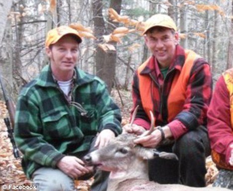 article-2066891-0EF73F7700000578-332_468x383.jpg