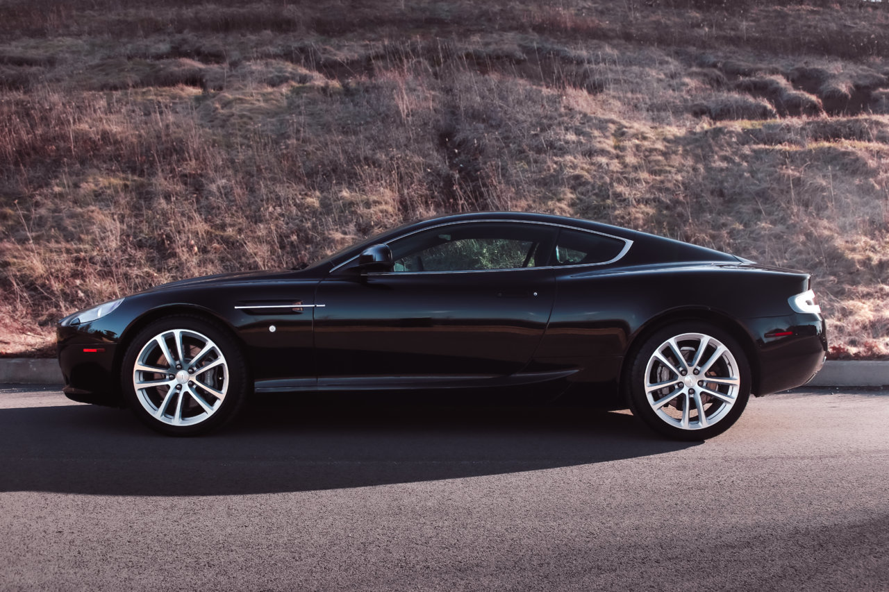 Aston_Martin-32.jpg