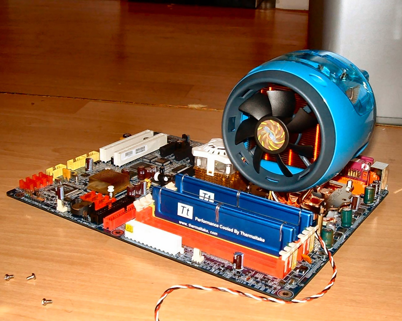 asus_star_ice___lift_off_by_gatekiller.jpg