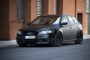 Audi-RS4-Avant-300x201.jpg