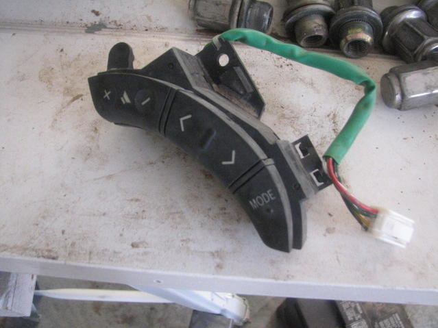 Audio controls.jpg