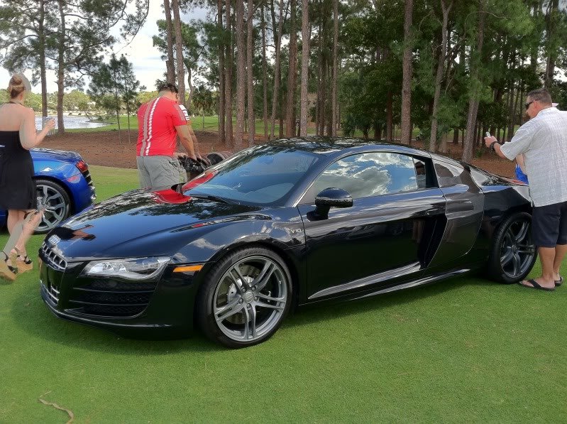 AudiR8_e29ffe0bb8ace8e8f6bc8b4e6182be58b30ad2dc.jpg