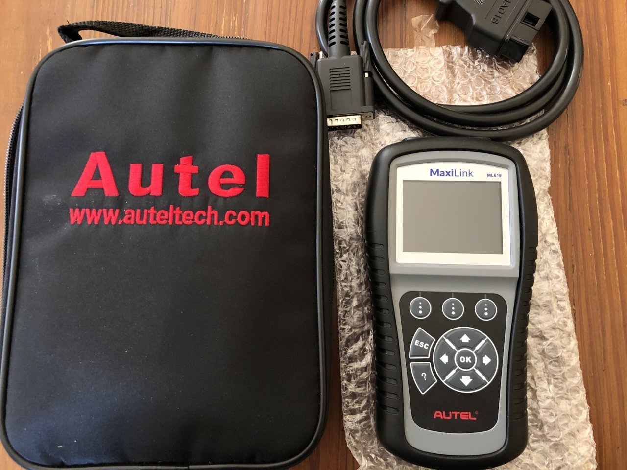 Autel.jpg
