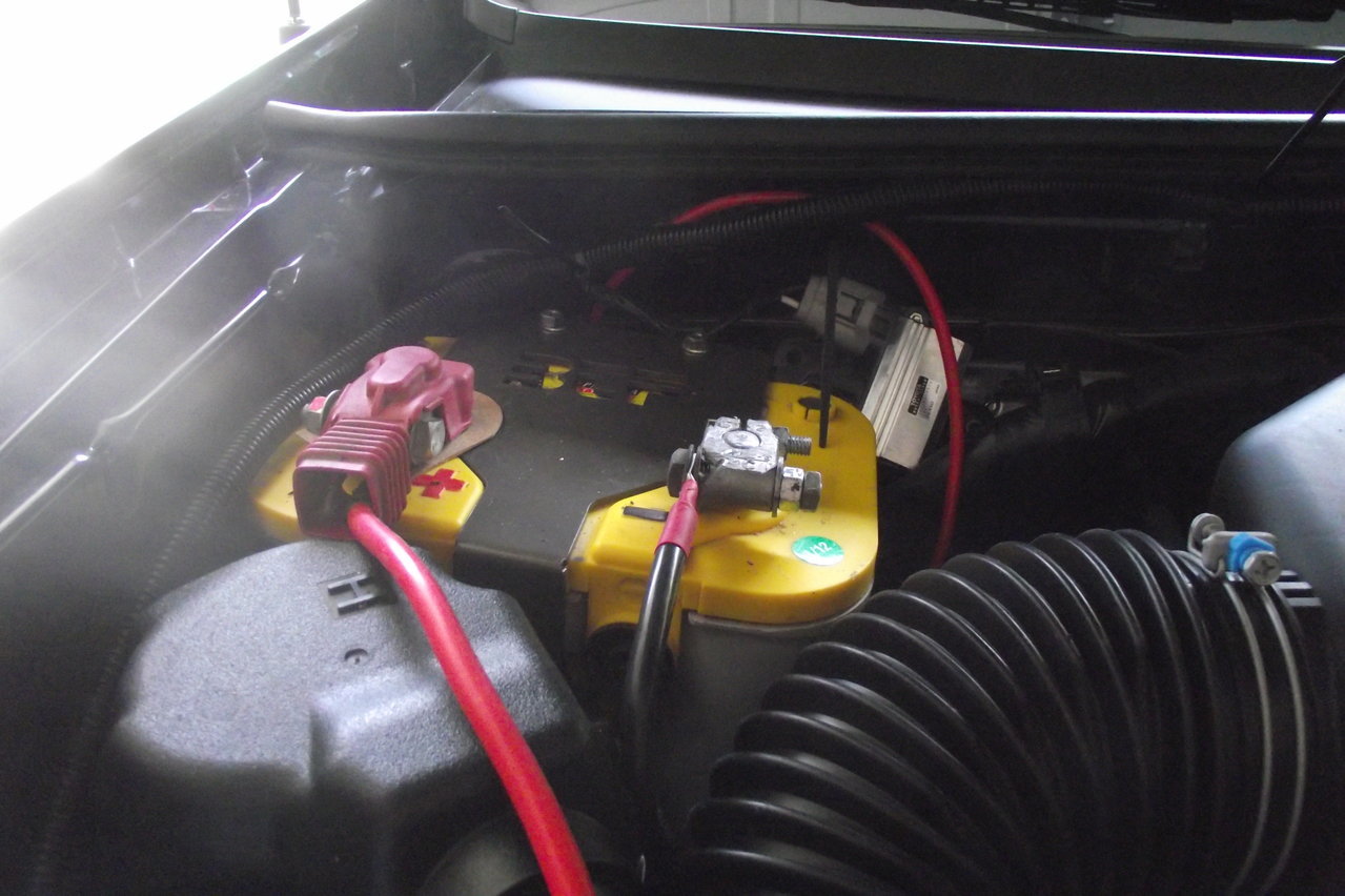 Aux%20battery%20install%20pt%202%20(5)_5c3376746dfebf1021c048975a45e03c7dfaf400.jpg