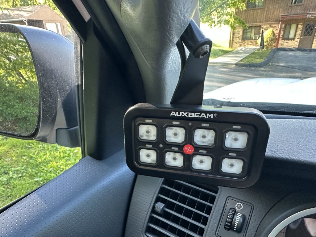 Auxbeam mount.jpg