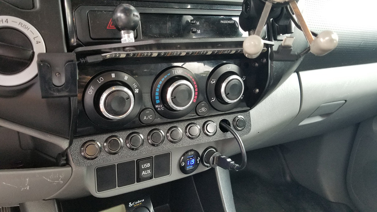 auxswitches01.jpg