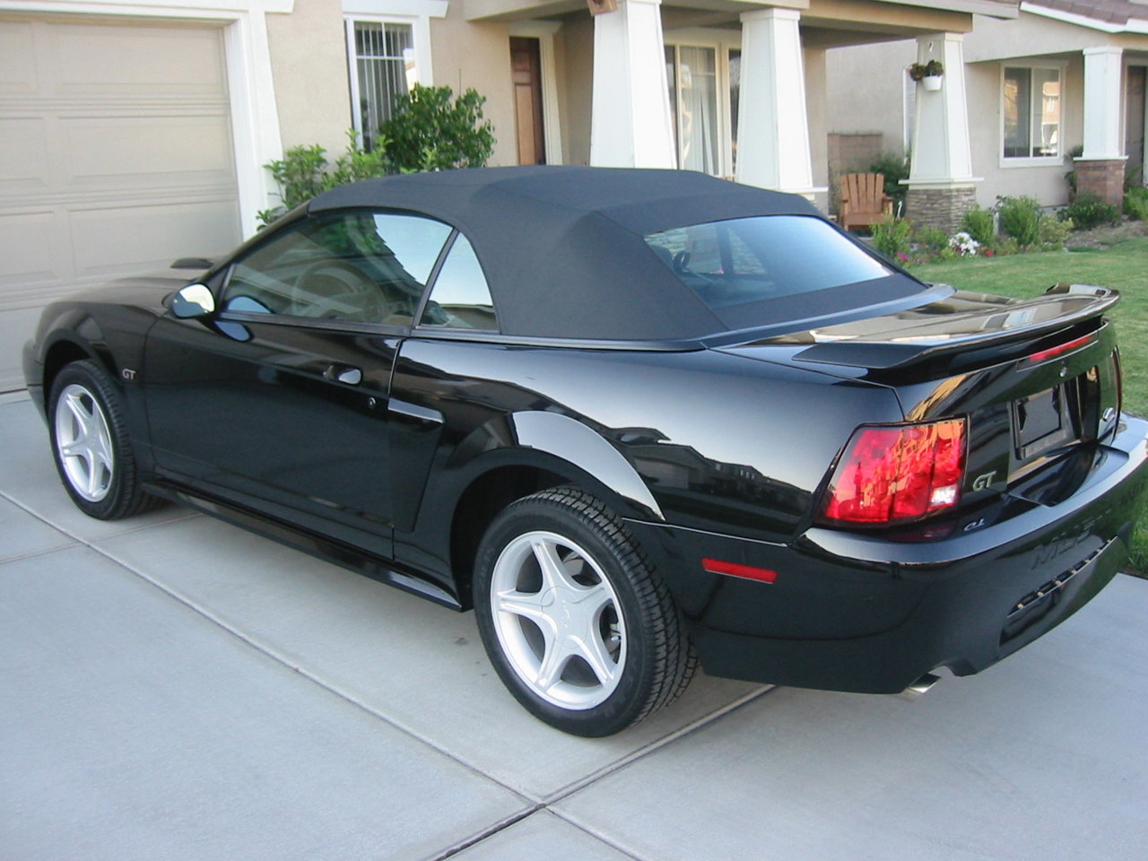 AV3 003.jpg