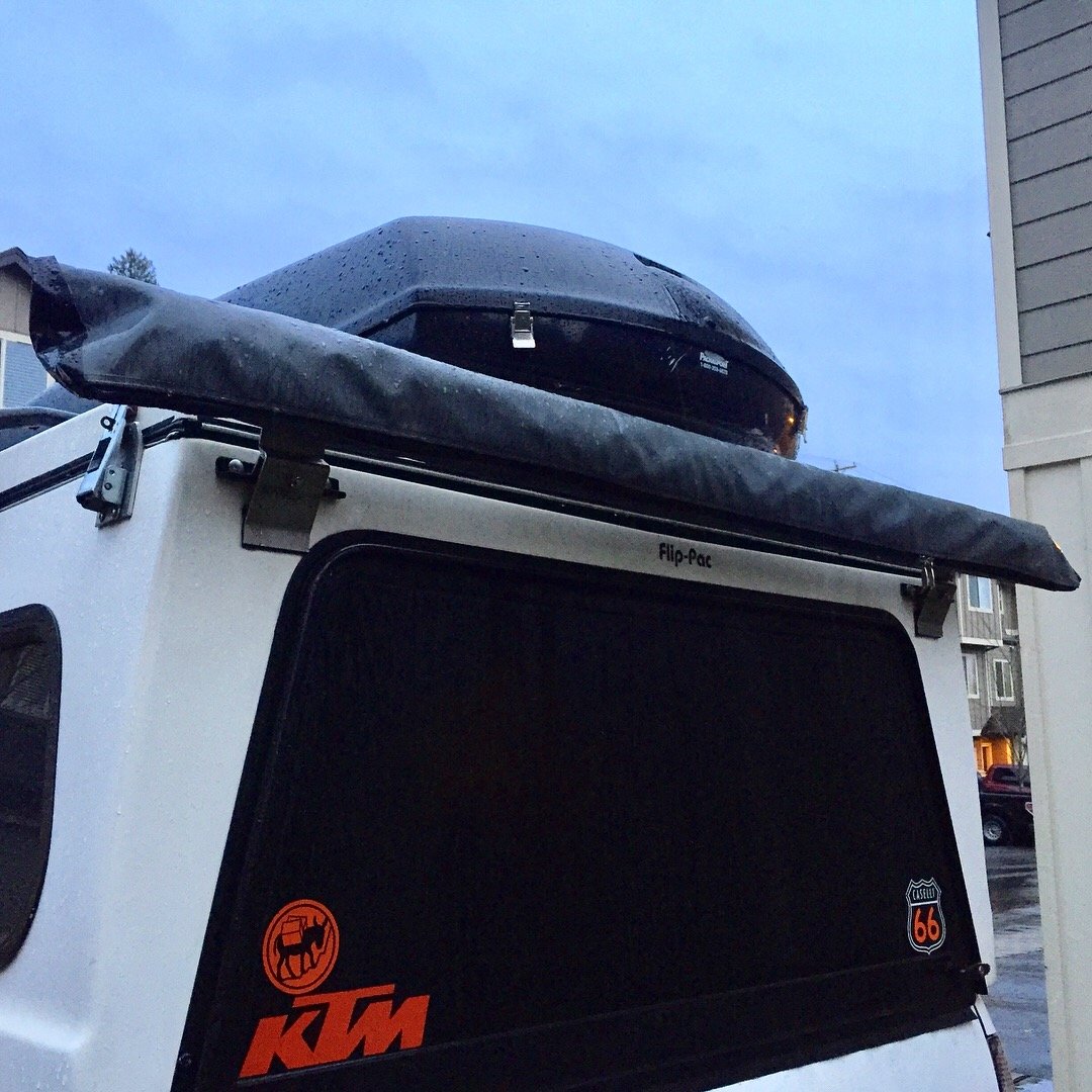 Awning mount rear.jpg