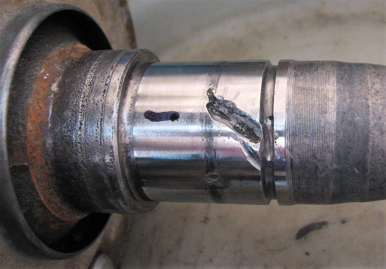 Axle cut.jpg