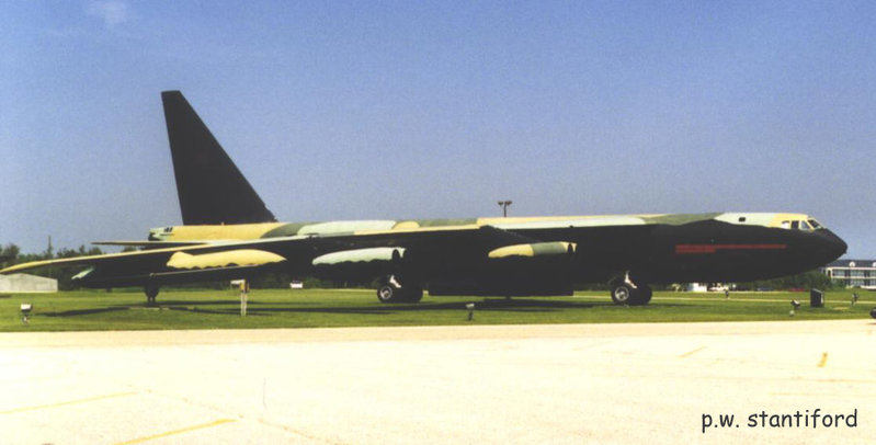 B-52D_1.jpg