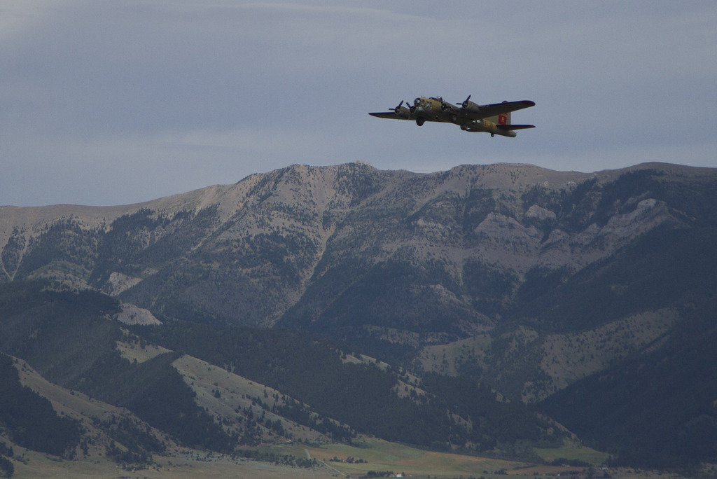 b17%20takeoff_zpstjkmet1i_e0fe4a40ba37f929205a03bdba5f68372c5eb56a.jpg