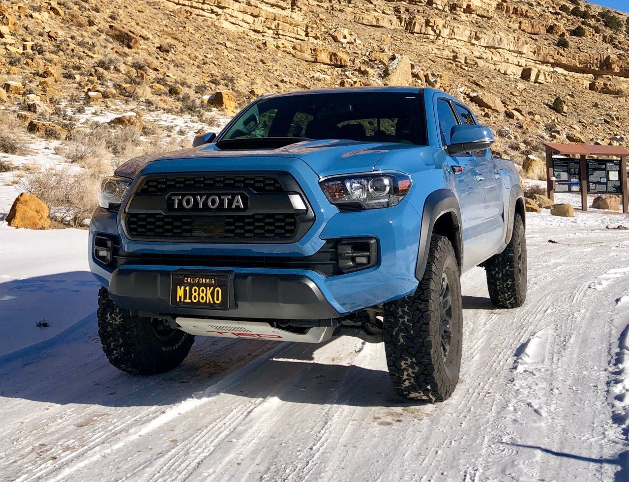 Toyota Tacoma 2020 Blue