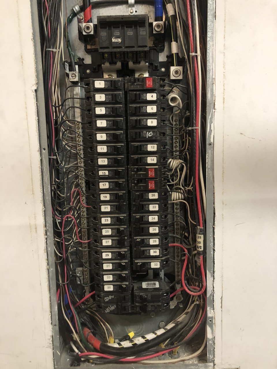 B29AC109-64B1-4BA9-BA05-2D8CAA88E7A4.jpg