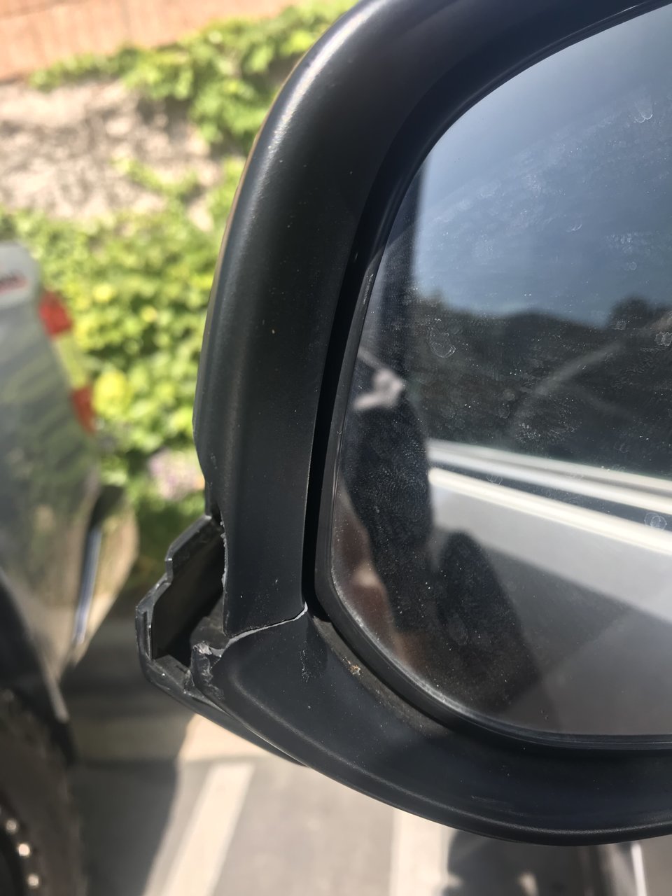 broken side mirror cover