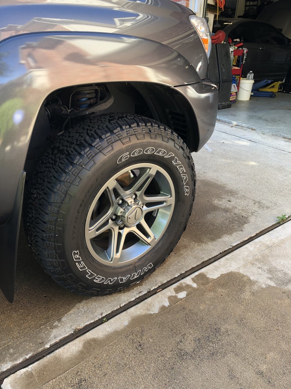 New tire time. Wrangler Trailrunner AT | Tacoma World