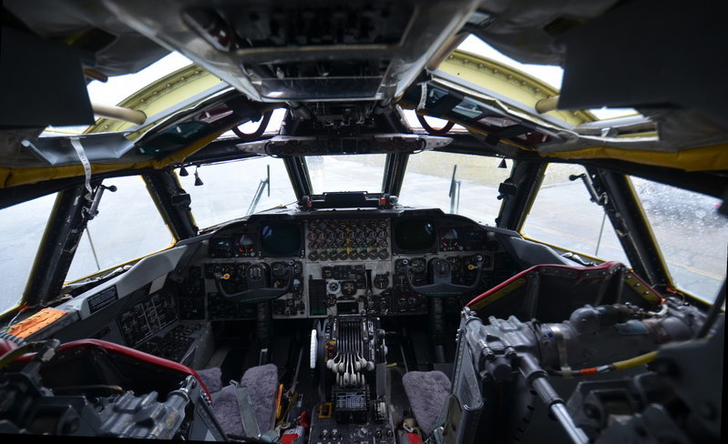 B52 Cockpit.jpg