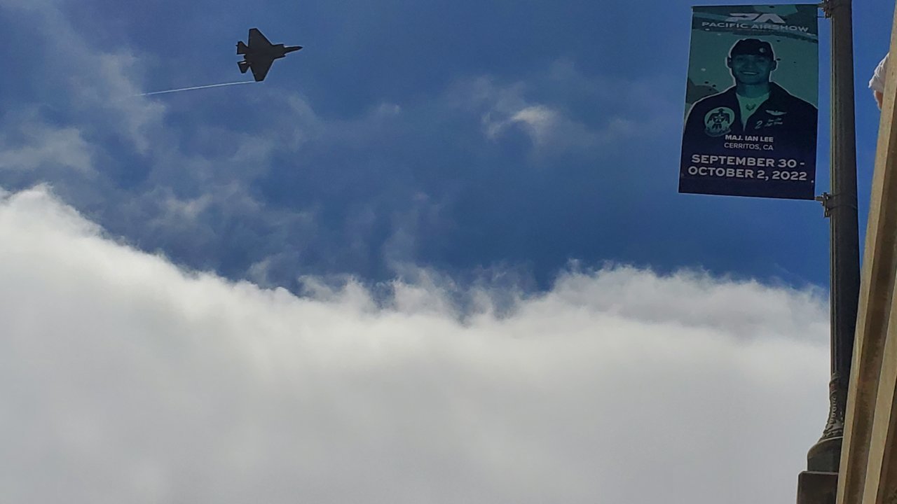 B546E2FF-ABF4-4A09-A9EA-3CAC07382047.jpg