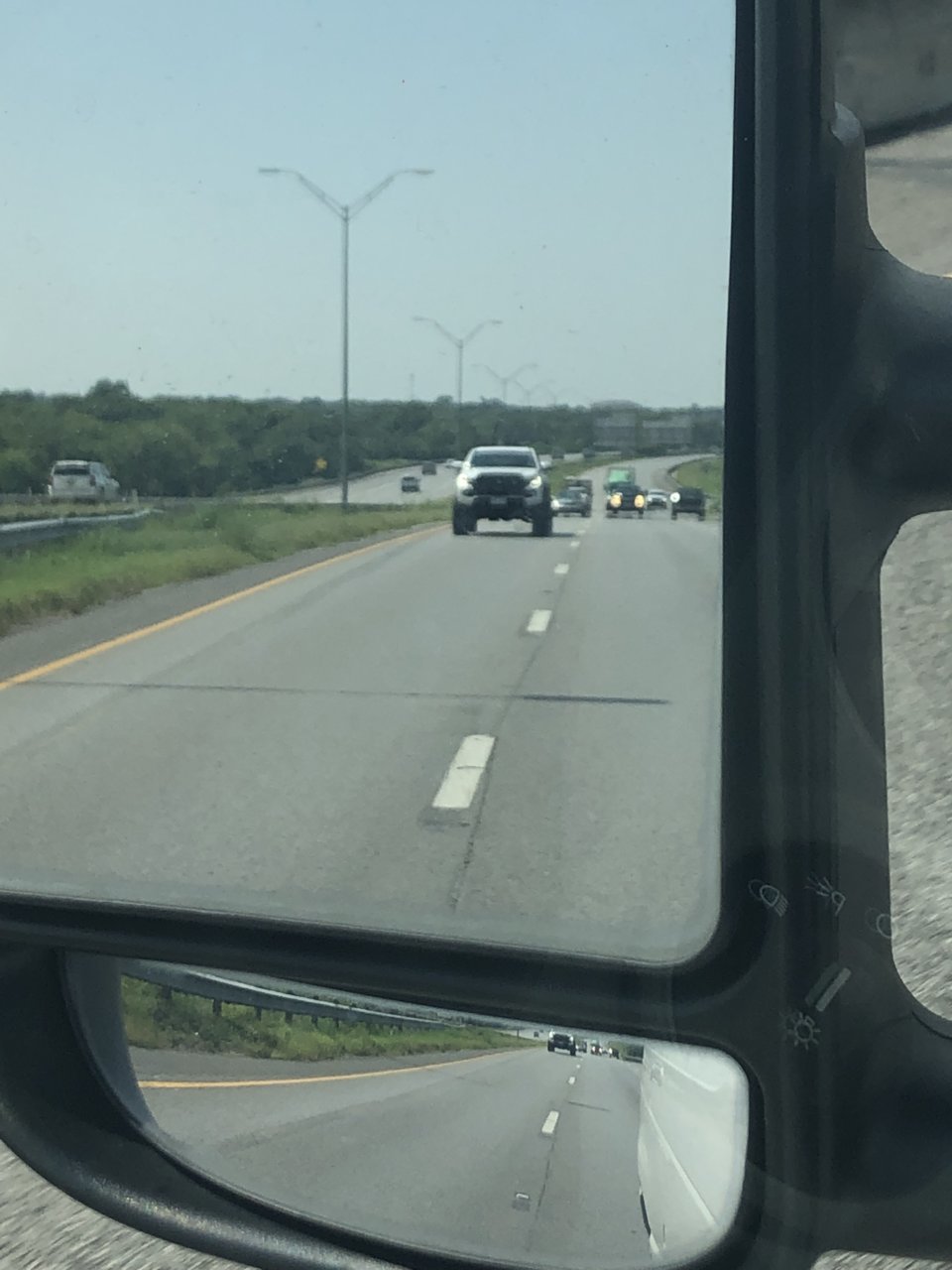 B77E95E1-E3A4-42A6-9FD5-4338D8A60DC2.jpg