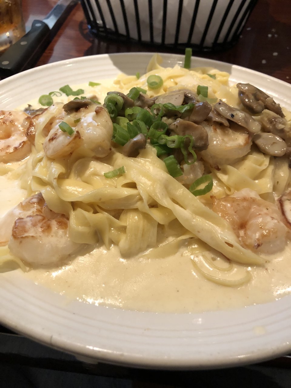 B8D9E77F-6495-44E5-AA99-8105B908F907.jpg