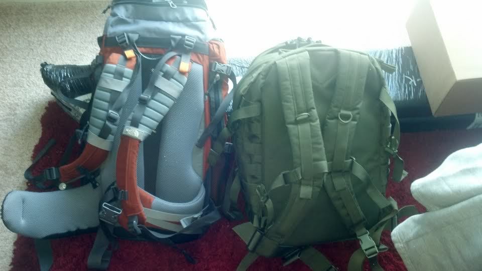 backpack1_f0e1373e3ba5d0a73f06523eef18efe4df489d26.jpg
