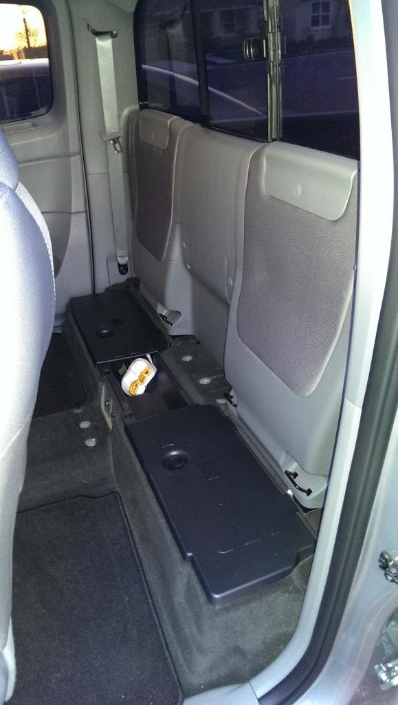backseat_zpsmruhkvwc_94d4d10404389d4bcbfb217836f574511f6af946.jpg