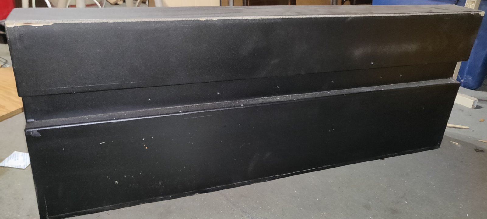 BACKSIDE.jpg