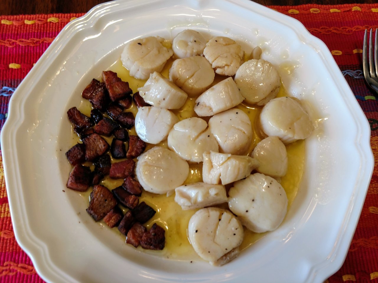 bacon fried scallps.jpg