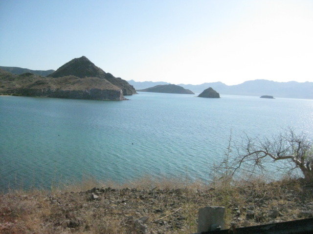 Baja2012-2124_68ca2a971a6b9bba5a25f09a38e7d67c4669b4d1.jpg