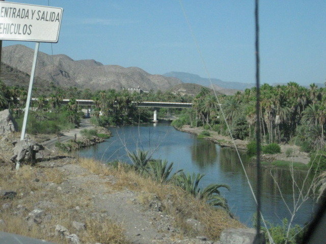 Baja2012-2134_417c57d75354145a38fe7f80e1281f766433aeef.jpg