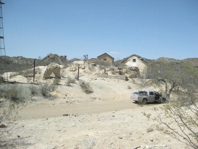 Baja2012-2307_c361ca6409d0433b7e4d19111b72a214ae555679.jpg