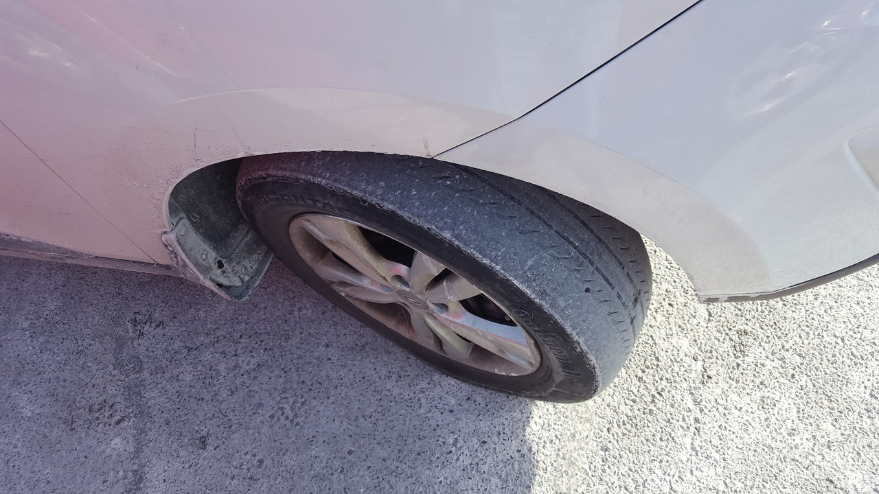 bald tires.jpg