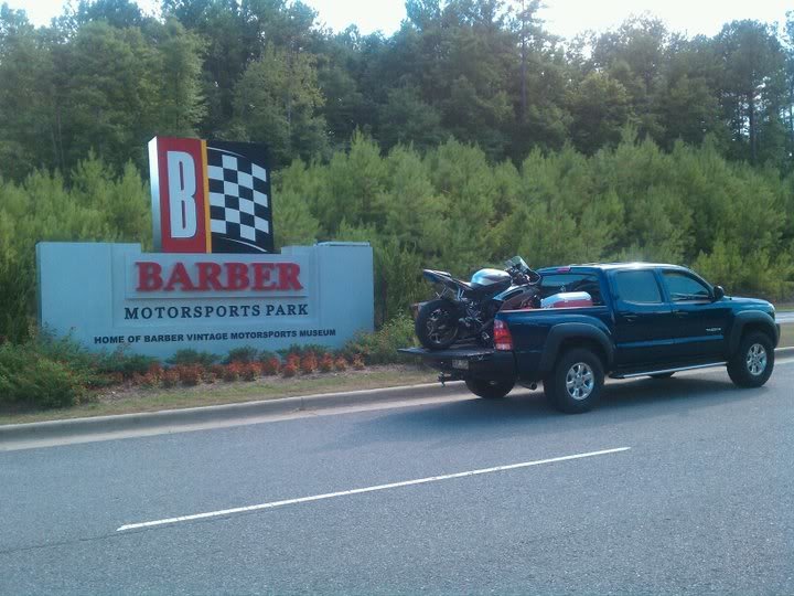 barber_1f58af26807b7258ee79481aa5cba80270a20409.jpg