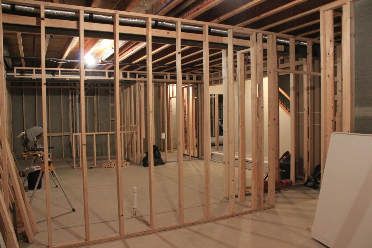 Basement 1.jpg