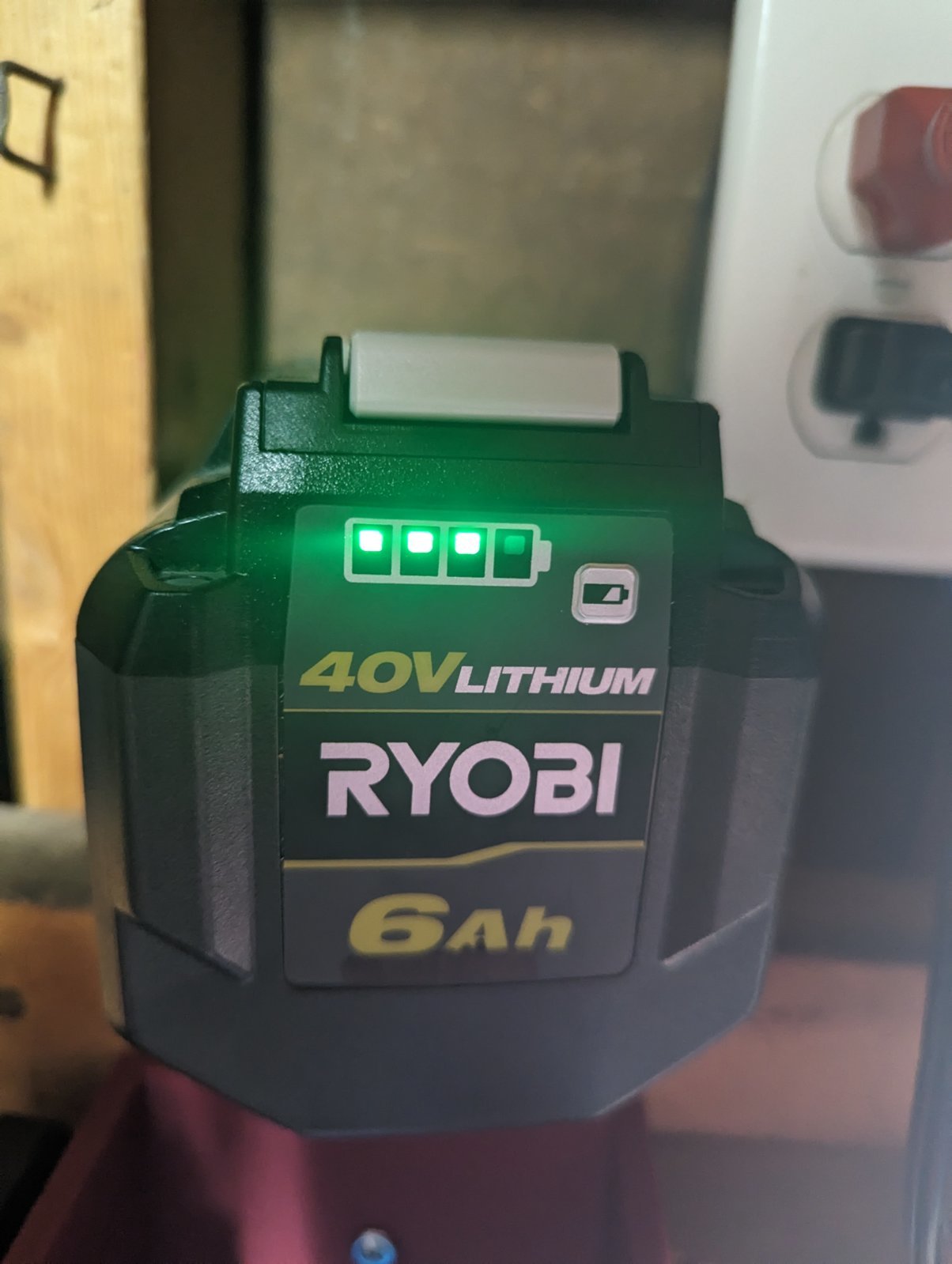 Battery (1).jpg