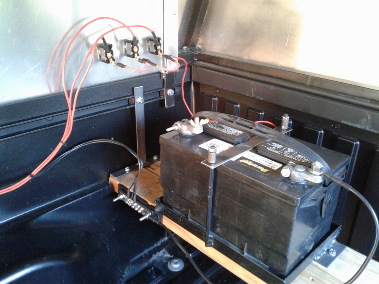 battery mount.jpg
