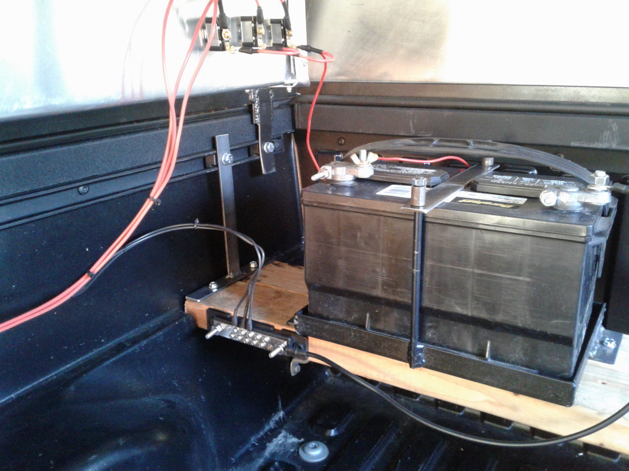 battery mount2.jpg