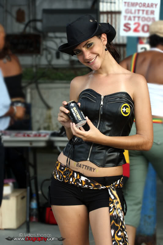 BatteryGirls000A_e9abdc4a59211d297c7689fd77556c494d526753.jpg