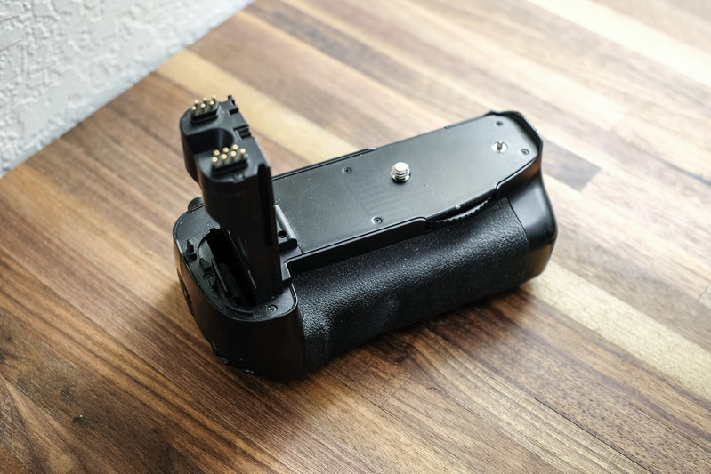 batterygrip_1.jpg