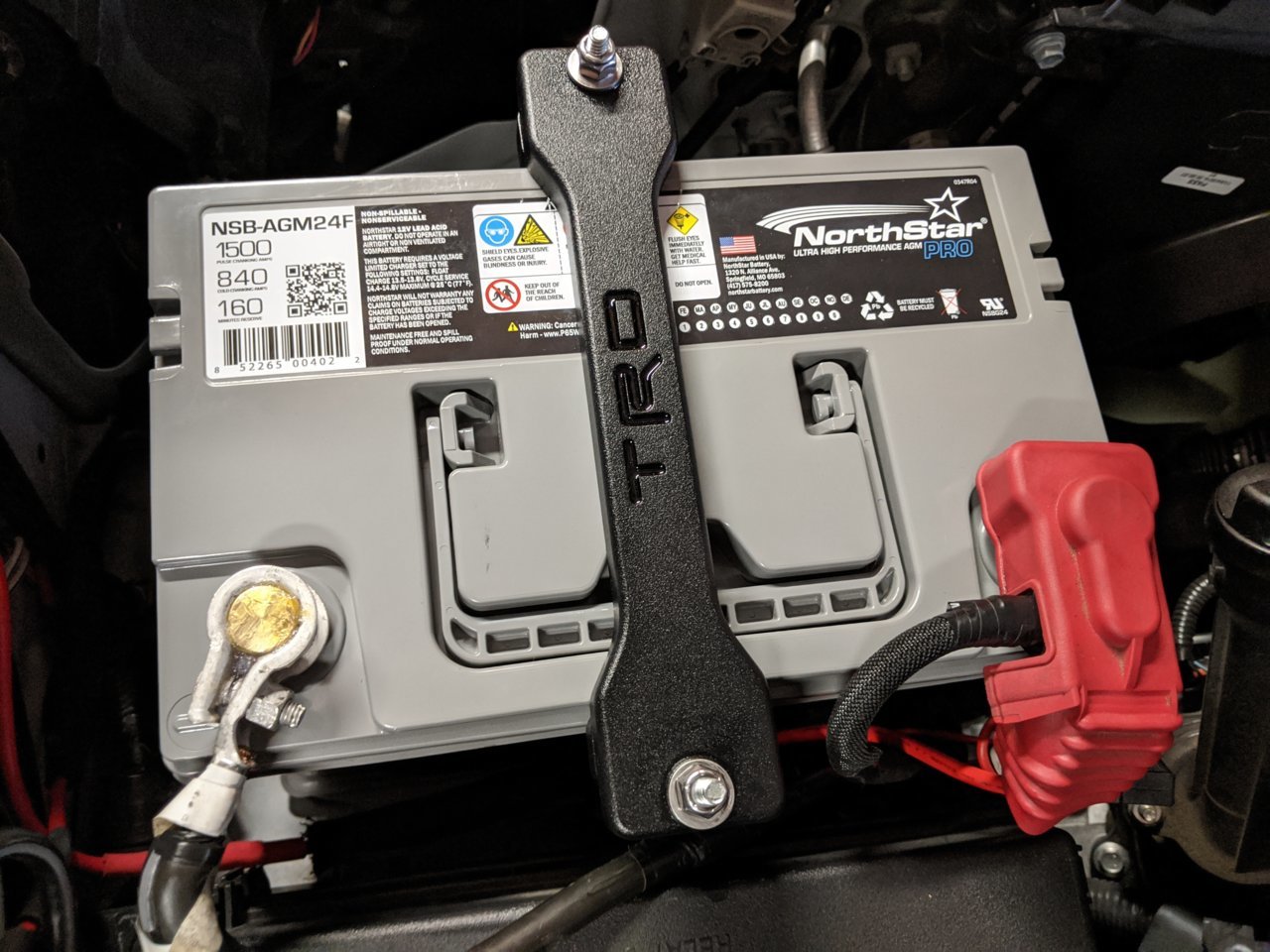 BatteryHoldDown1.jpg