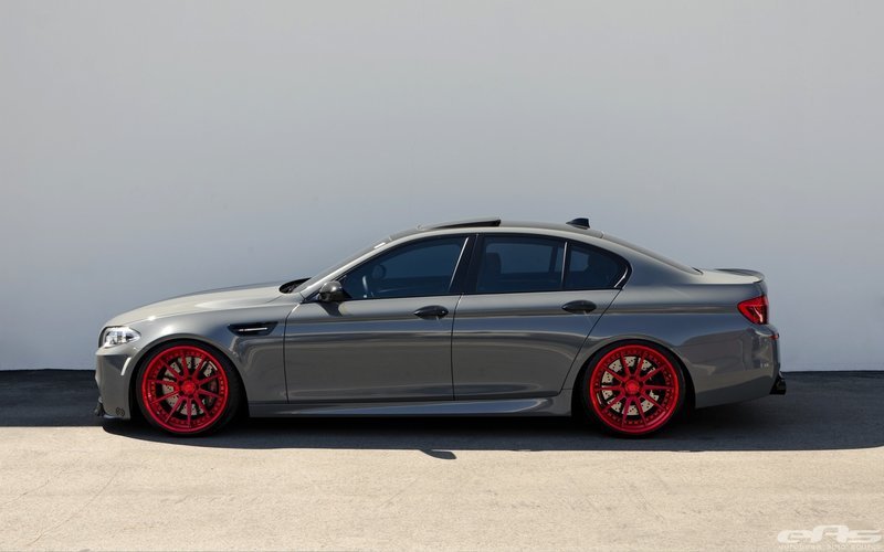 battleship-gray-bmw-f10-m5-jumps-on-dyno-video_2.jpg